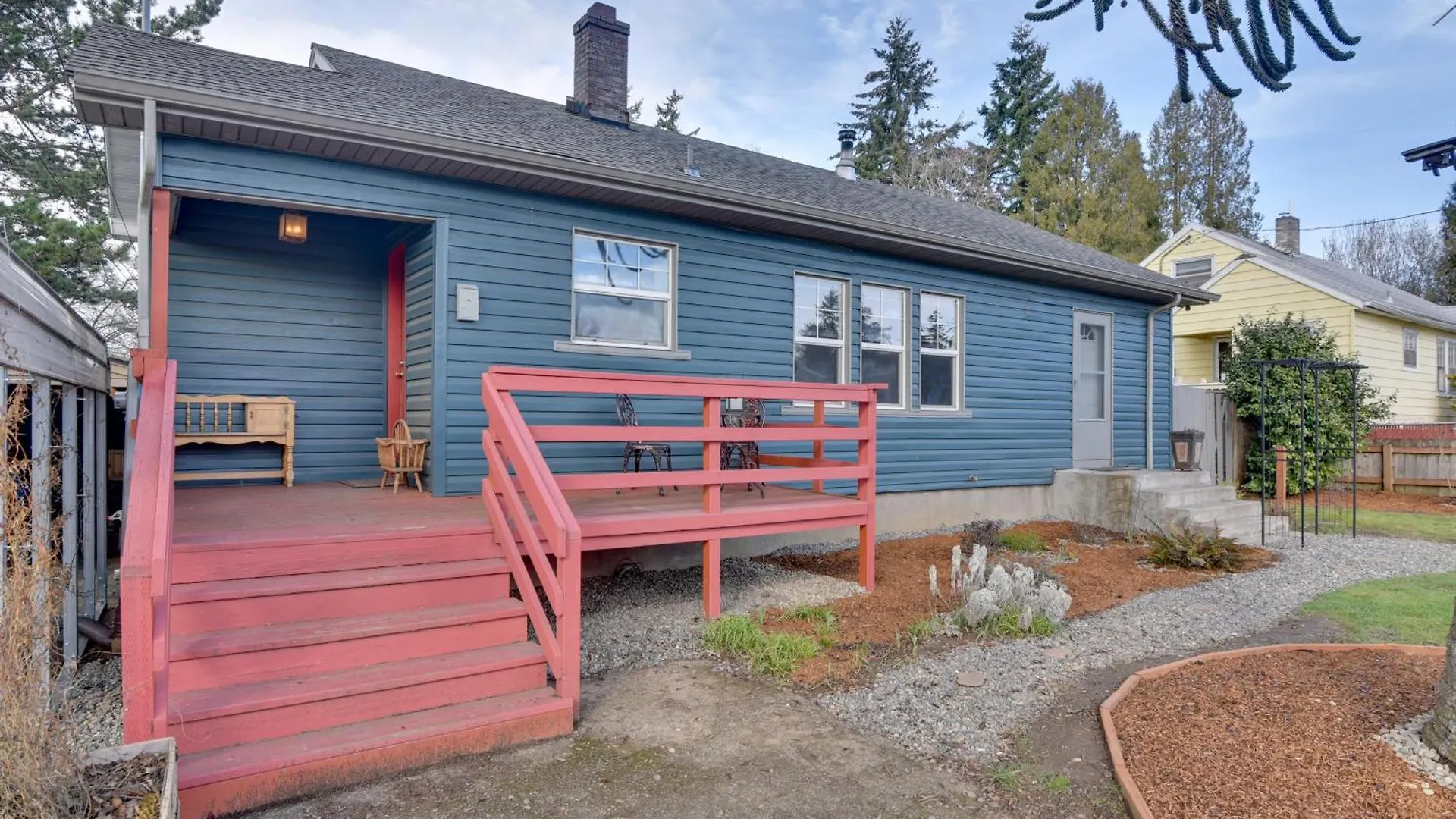 Charming Historic Portland Home Near Downtown США